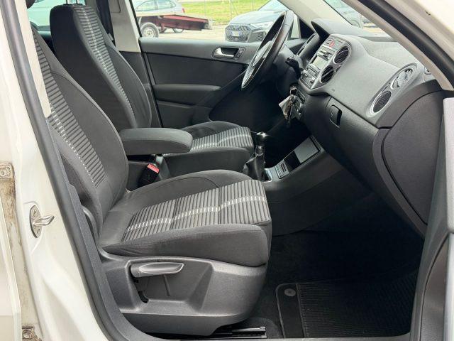 VOLKSWAGEN Tiguan 1.4 TSI 4MOTION Sport & Style