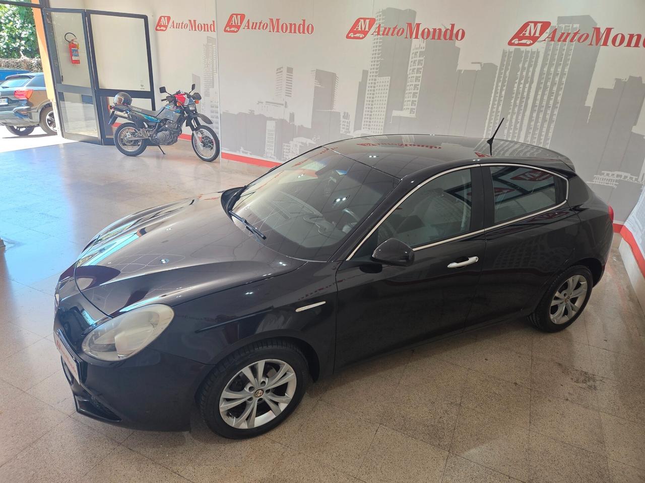 Alfa Romeo Giulietta 1.6 JTDm-2 105 CV Distinctive