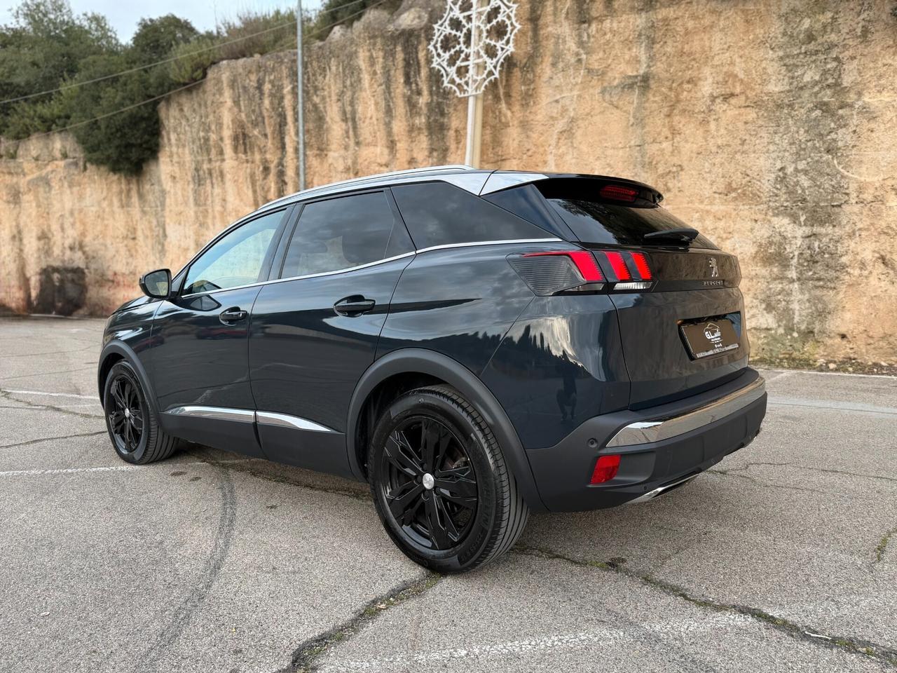 Peugeot 3008 GT-LINE/2.0 EAT8 177CV/GANCIO/PELLE/18"