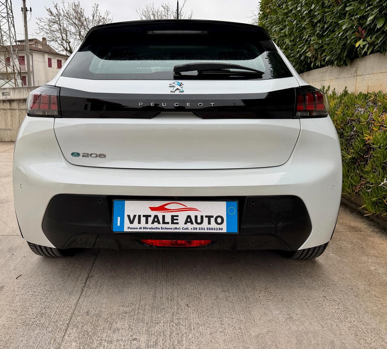 Peugeot 208 motore elettrico 136 CV 5 porte Active