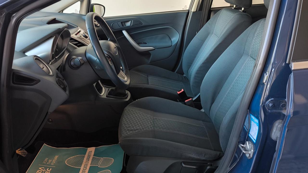 Ford Fiesta 1.4 5 porte Bz.- GPL Titanium