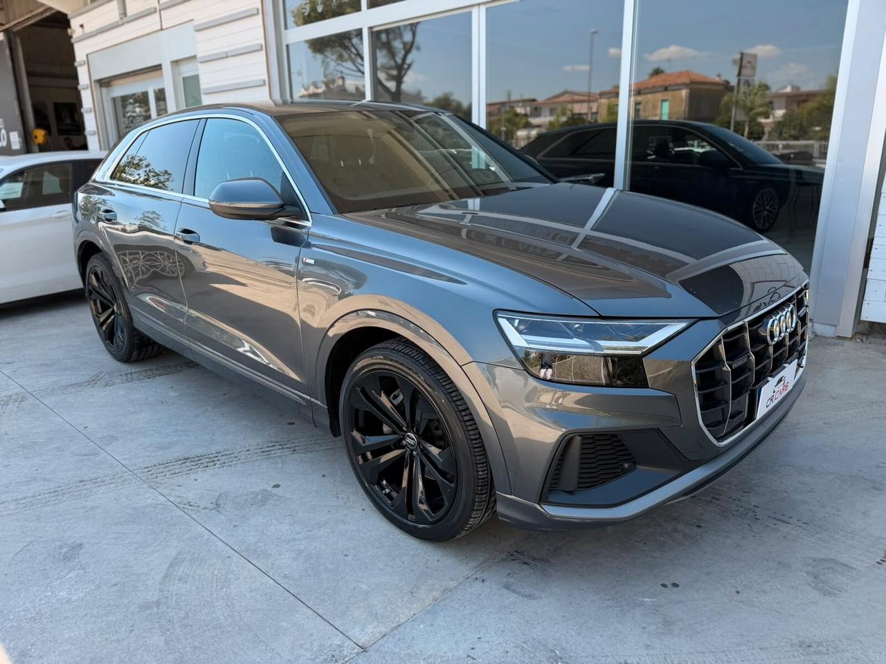 Audi Q8 50 TDI 286 CV quattro tiptronic Sport