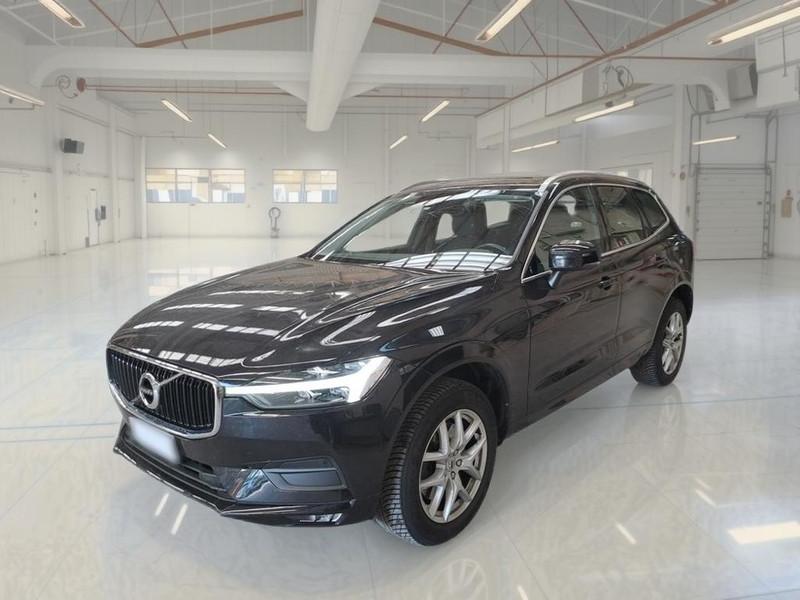 VOLVO XC60 B4 D AWD AUTOMATICO MOMENTUM PRO SUV