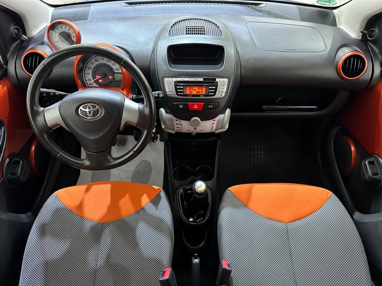 Toyota Aygo 1.0 12V VVT-i 5 porte Lounge