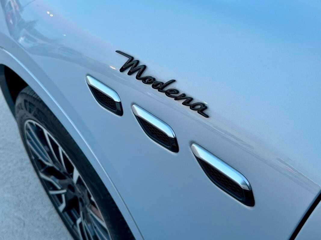 Maserati Grecale 2.0 mhev Modena 330cv auto