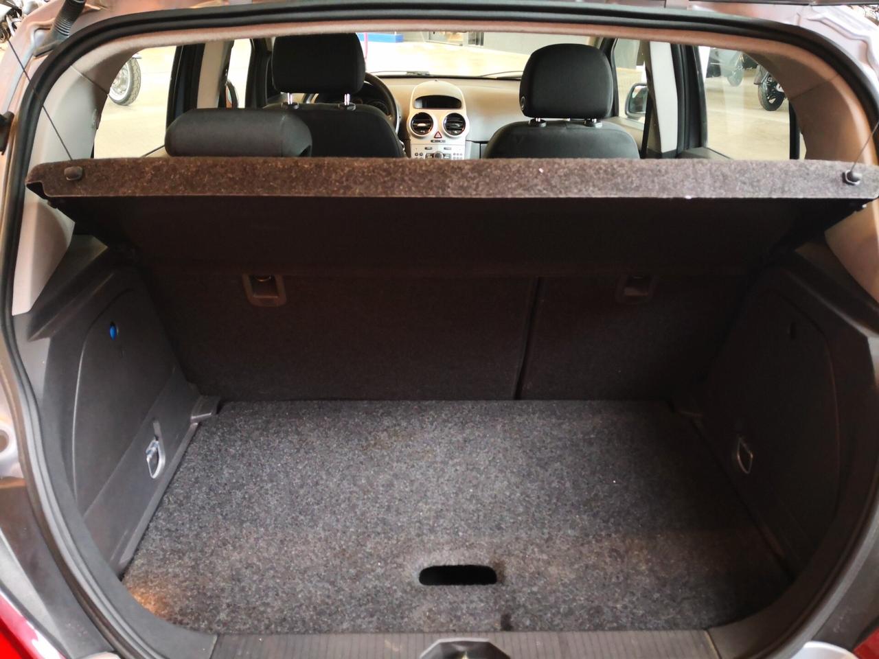 Opel Corsa 1.2 5 porte Enjoy