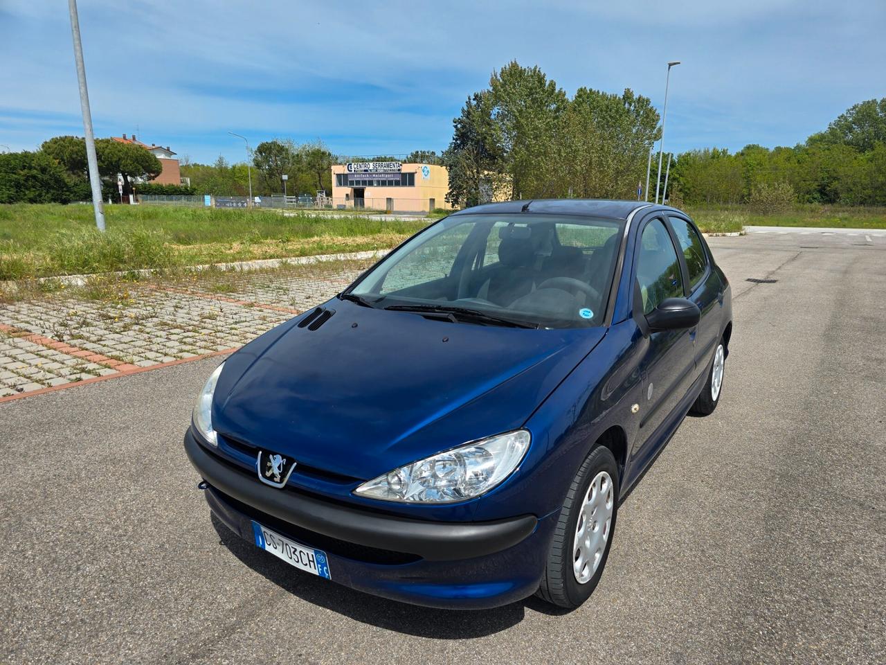 PEUGEOT 206 1.2 BENZINA NEOPATENTATI
