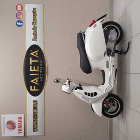 Vespa GTS 300 - 2012