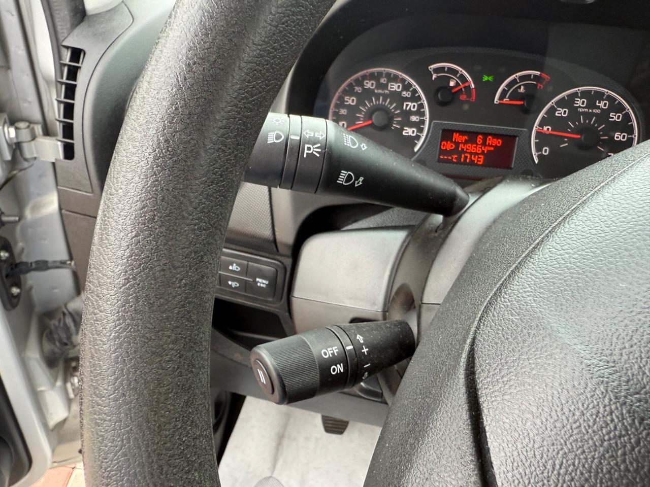 Fiat Qubo 1.3 MJT 75 CV Trekking 5 POSTI