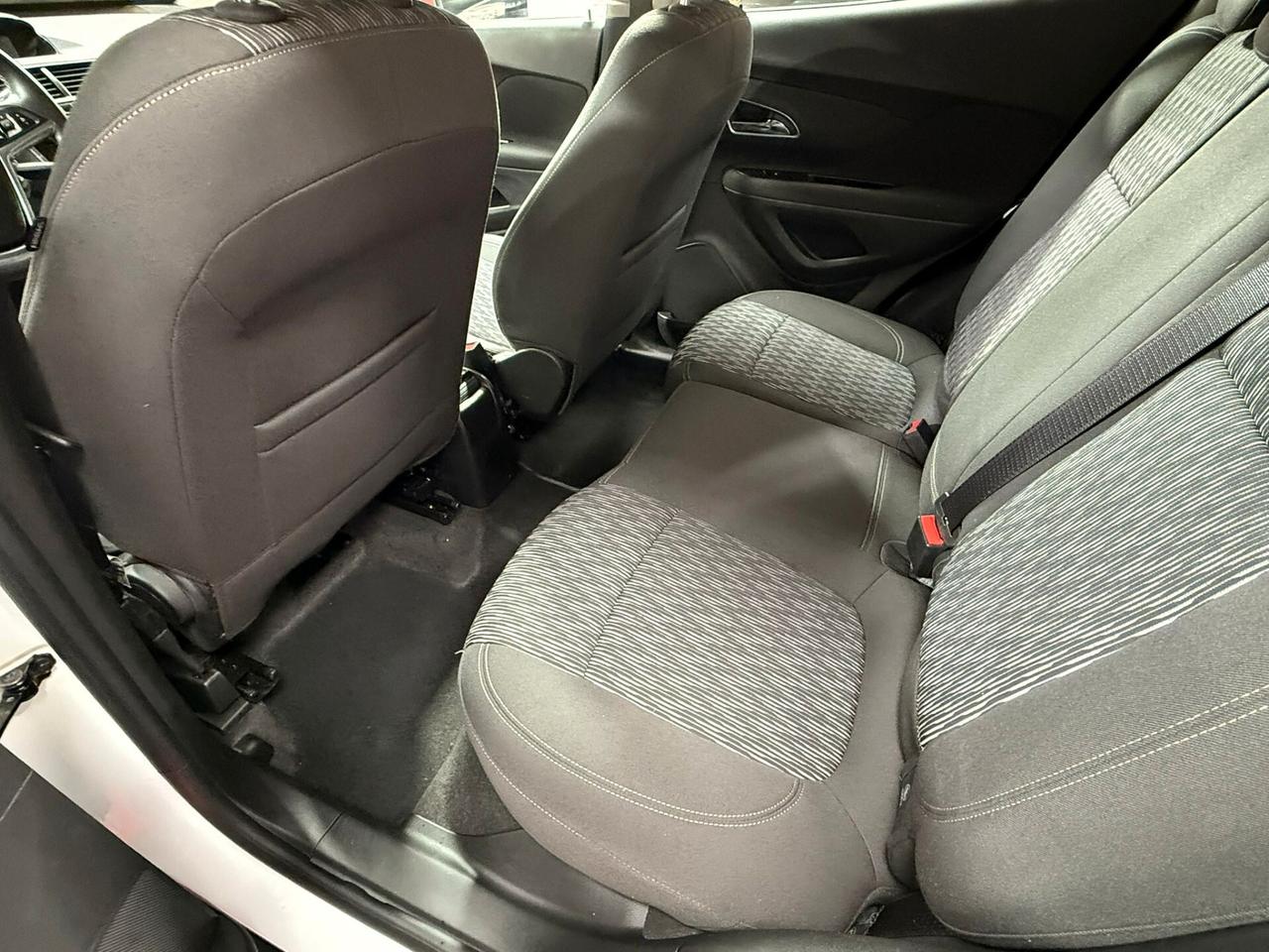 Opel Mokka 1.6 115cv 4x2 Cosmo - 2014