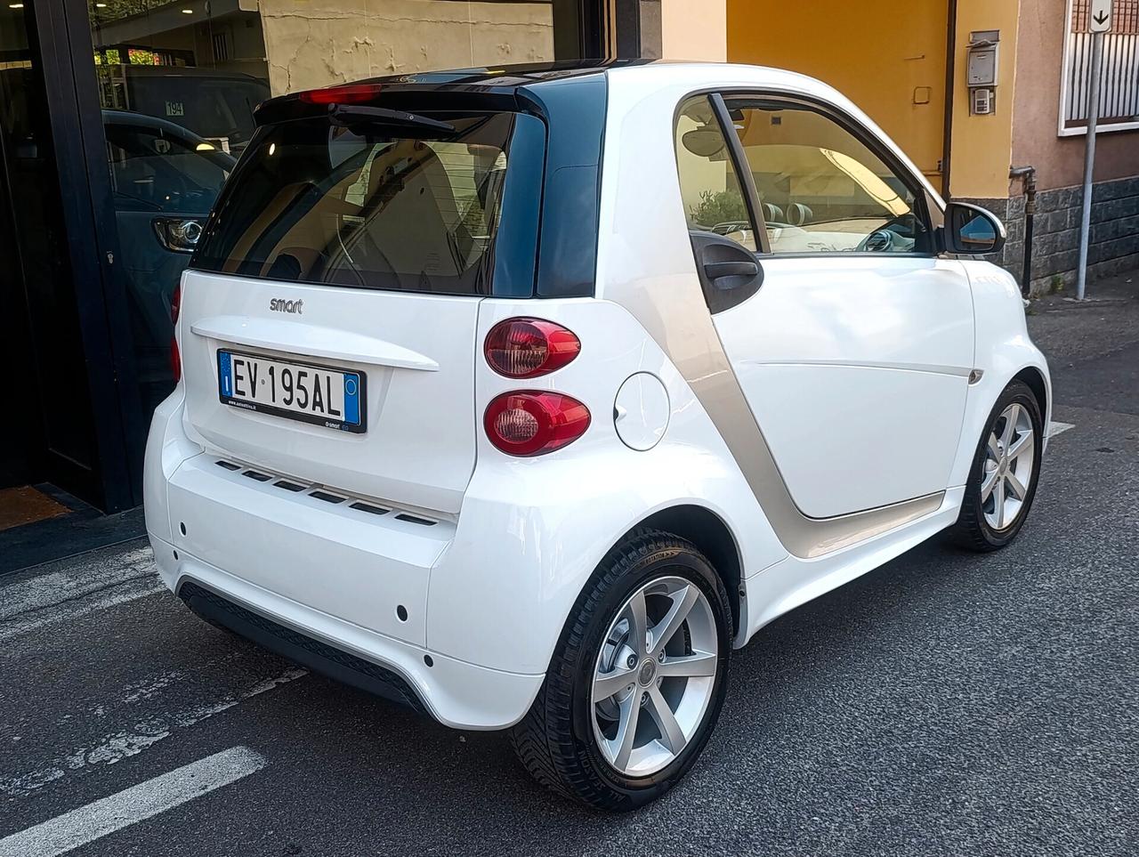 Smart ForTwo 1.0 Turbo 84cv Passion con Servosterzo