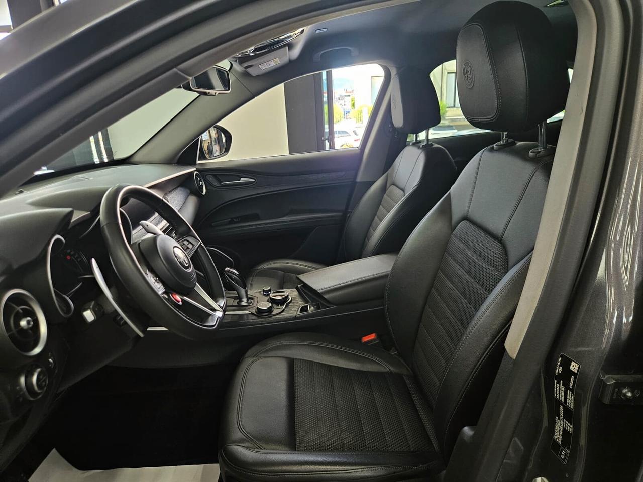 Alfa Romeo Stelvio 2.2 Turbodiesel 190 CV AT8 Q4 Executive