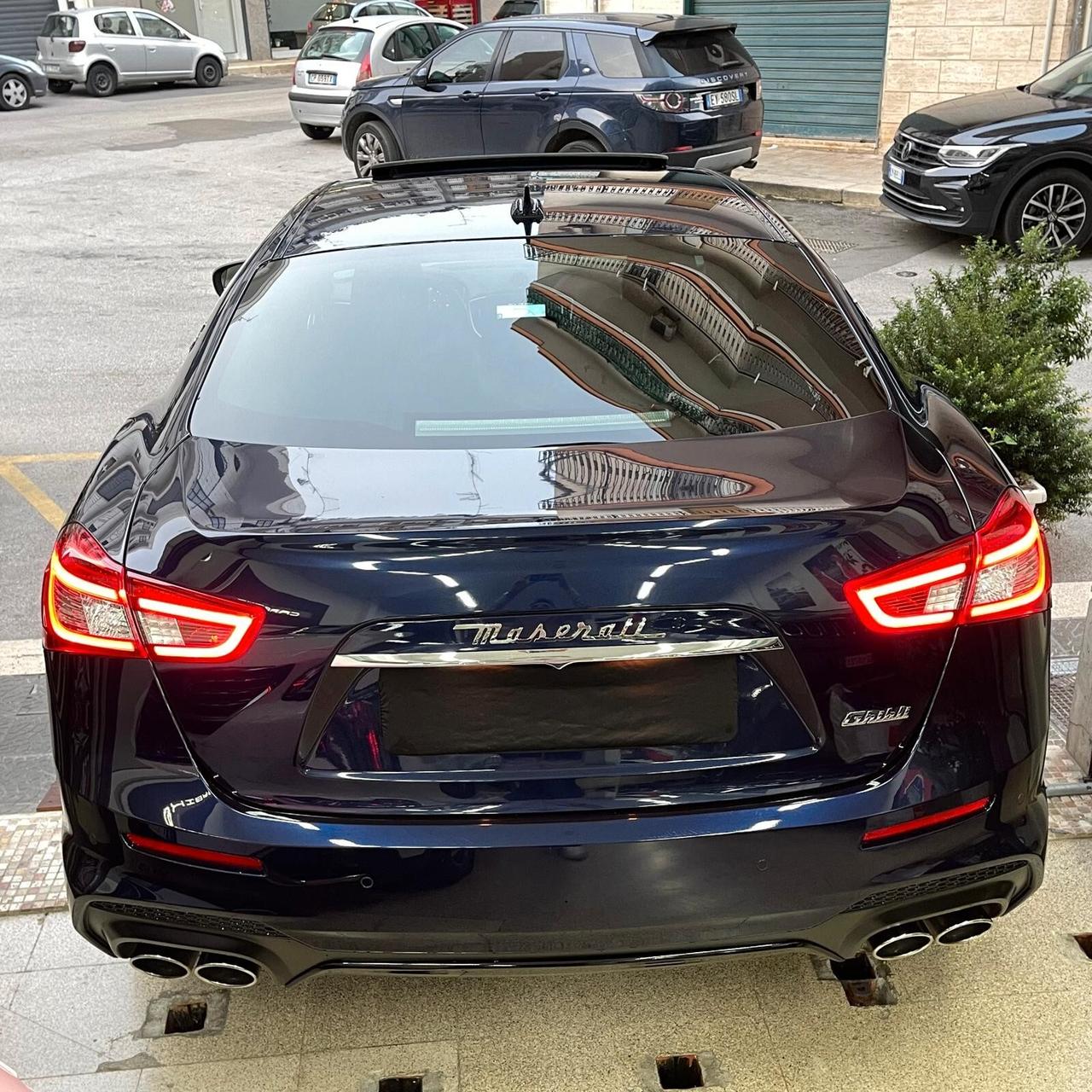 Maserati Ghibli V6 Diesel 275 CV Gransport