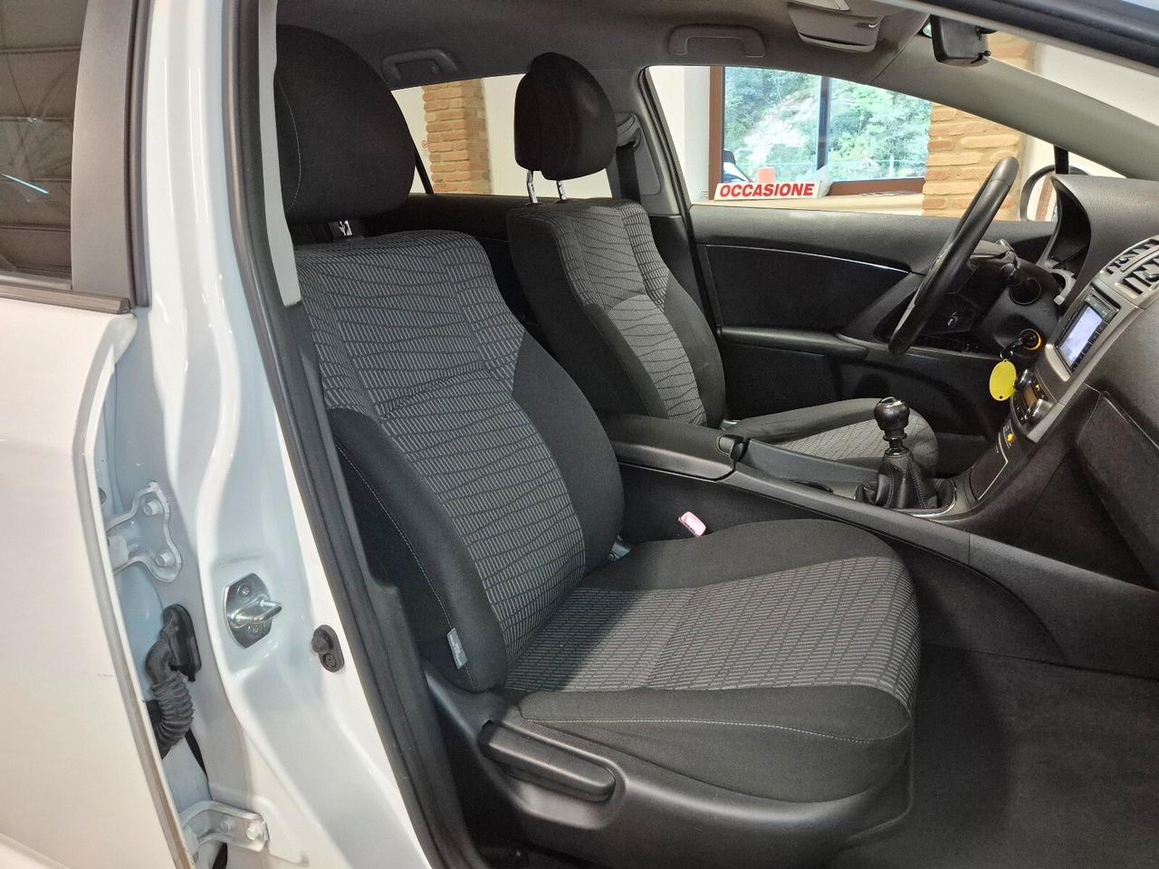 Toyota Avensis 2.0 D-4D Wagon Sol