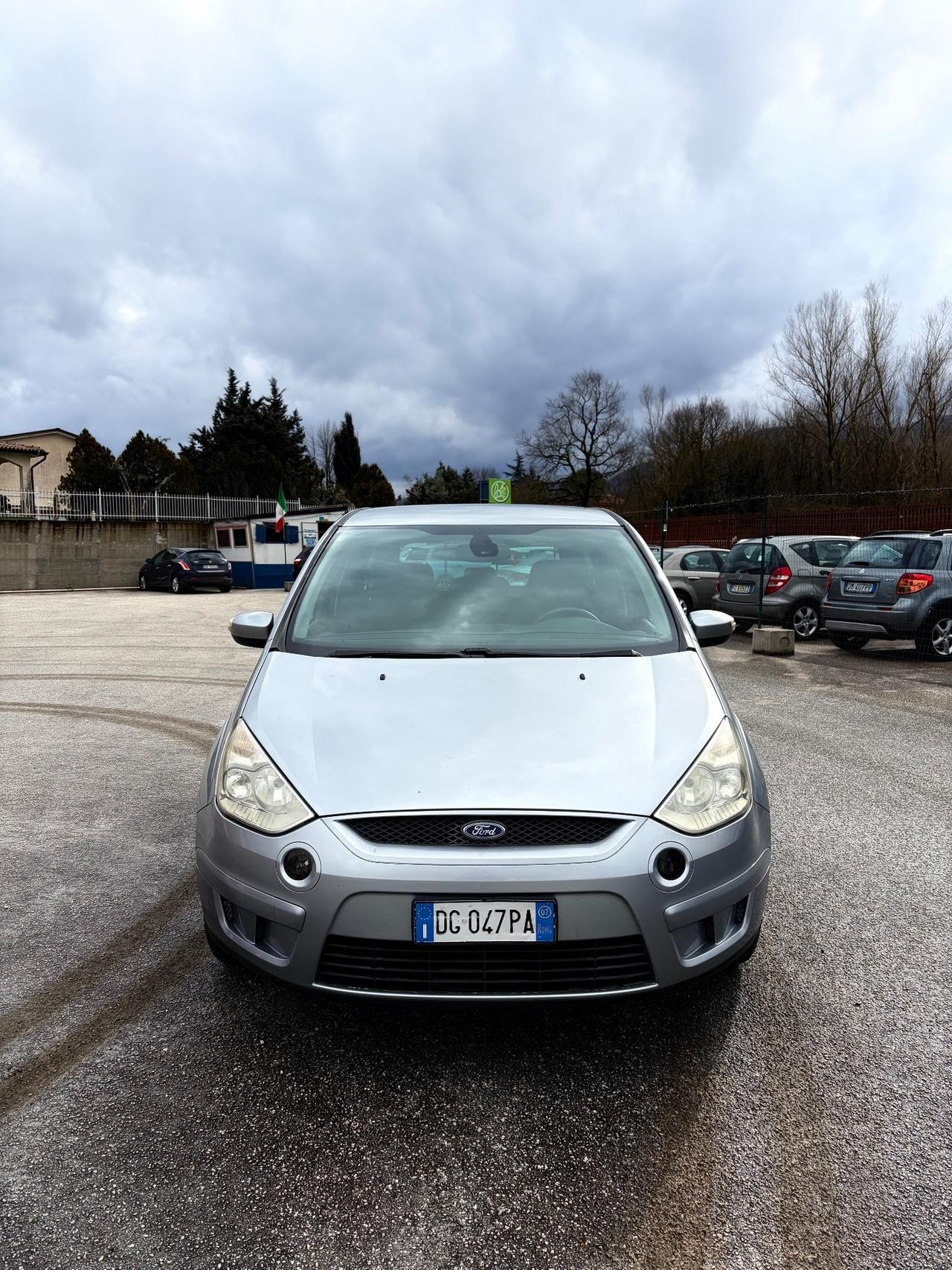 Ford S-Max 2.0 TDCi 140CV