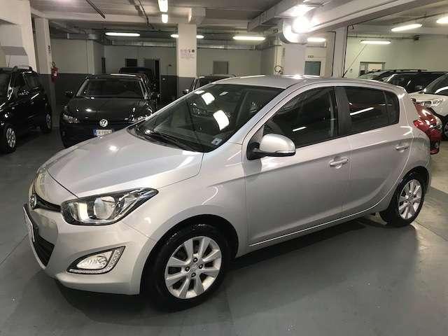 Hyundai i20 i20 I 2012 5p 1.1 crdi Sound Edition