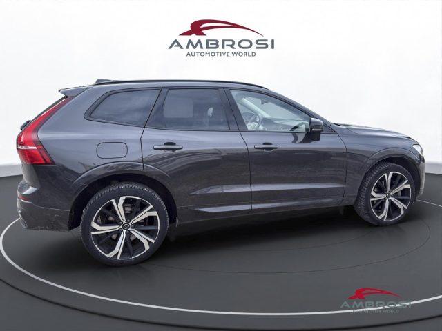 VOLVO XC60 B4 (d) AWD automatico Ultimate Dark
