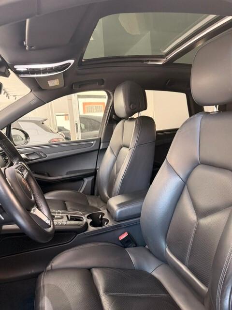 Porsche Macan 2.0 245cv pdk
