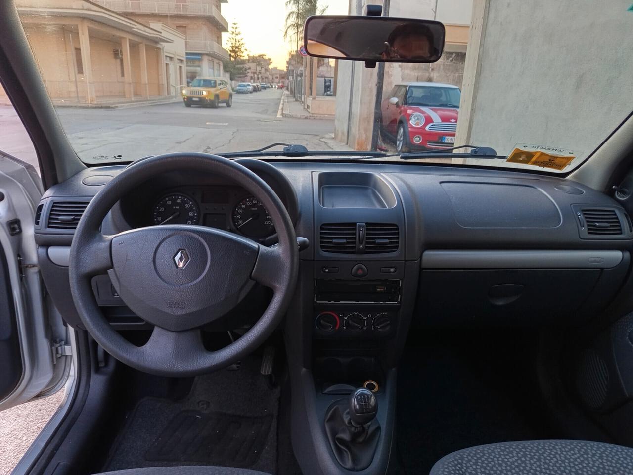 Renault Clio Storia 1.2 5 porte GPL Confort