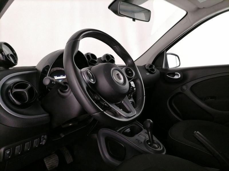 smart forfour eq enel x black