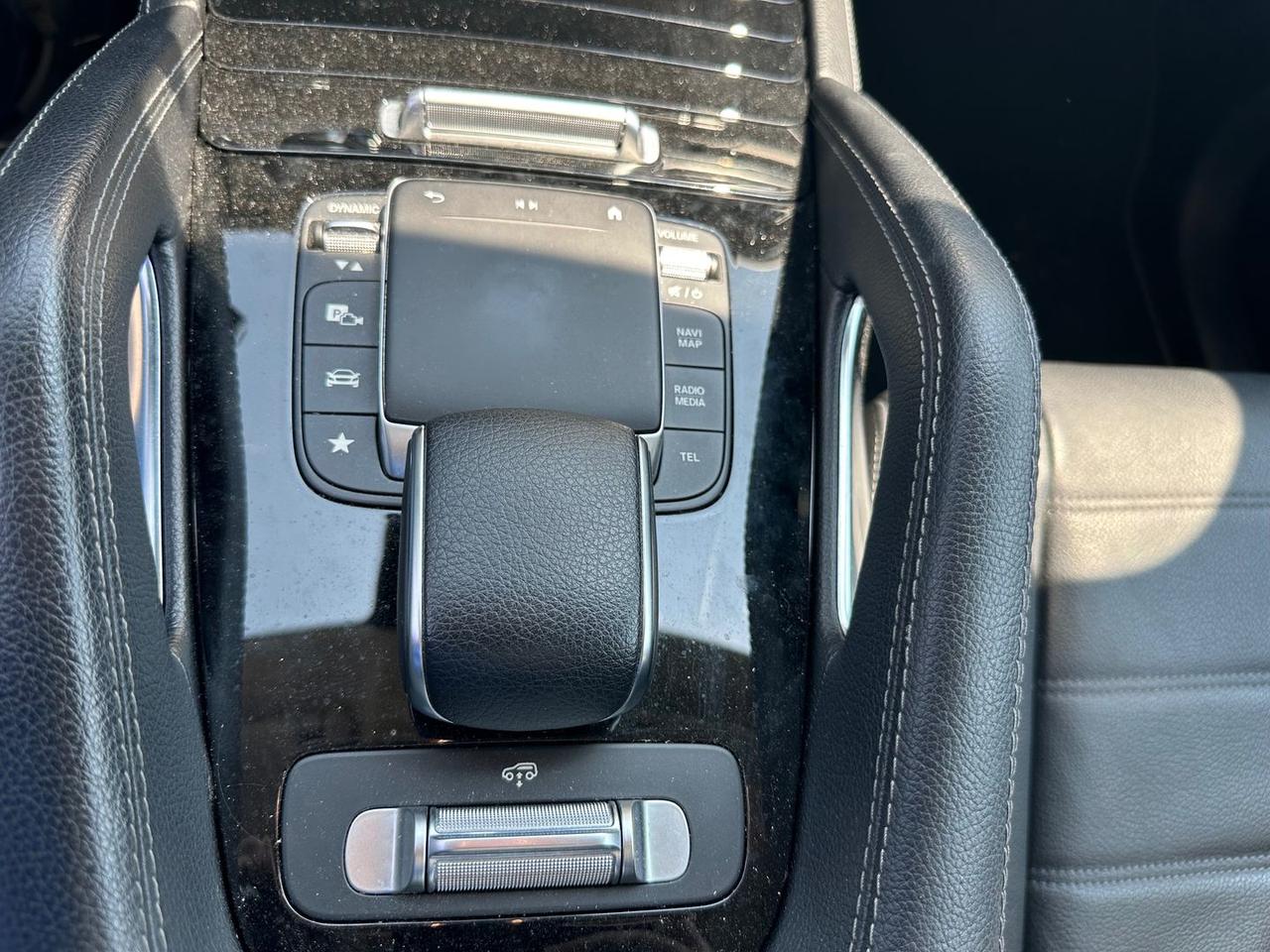 Mercedes-Benz GLE 300 Premium GLE 300 D #5900