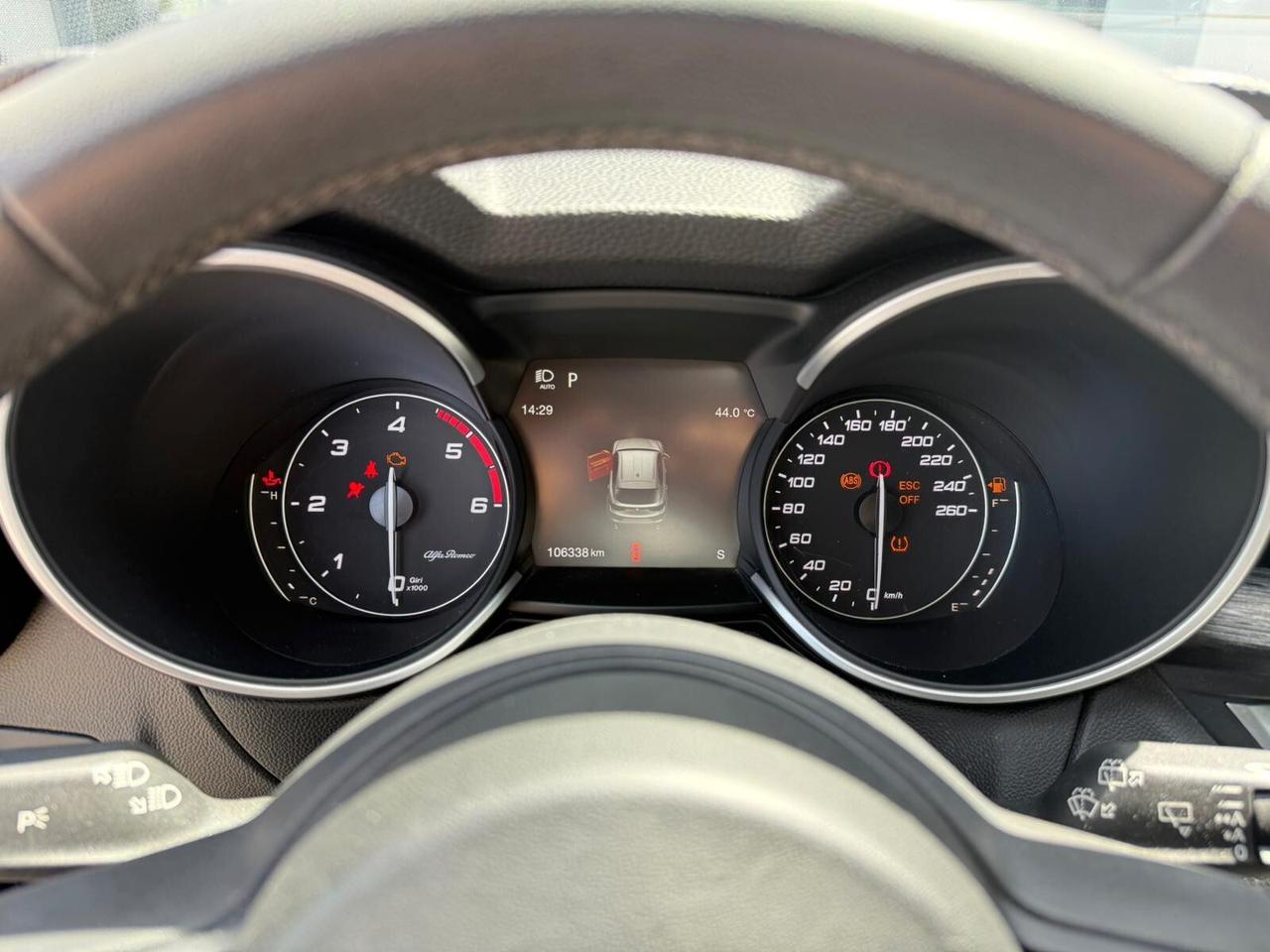 Alfa Romeo Stelvio 2.2 Turbodiesel 190 CV AT8 RWD Business