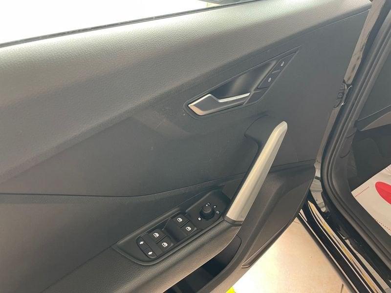 Audi Q2 2.0 30 TDI BUSINESS S TRONIC NO VINCOLO DI FINANZIAMENTO