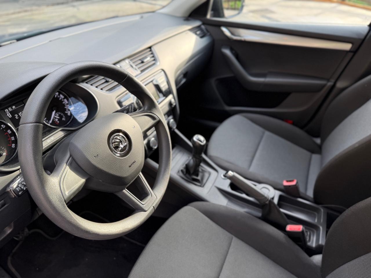 Skoda Octavia 1.6 Tdi Active 90cv