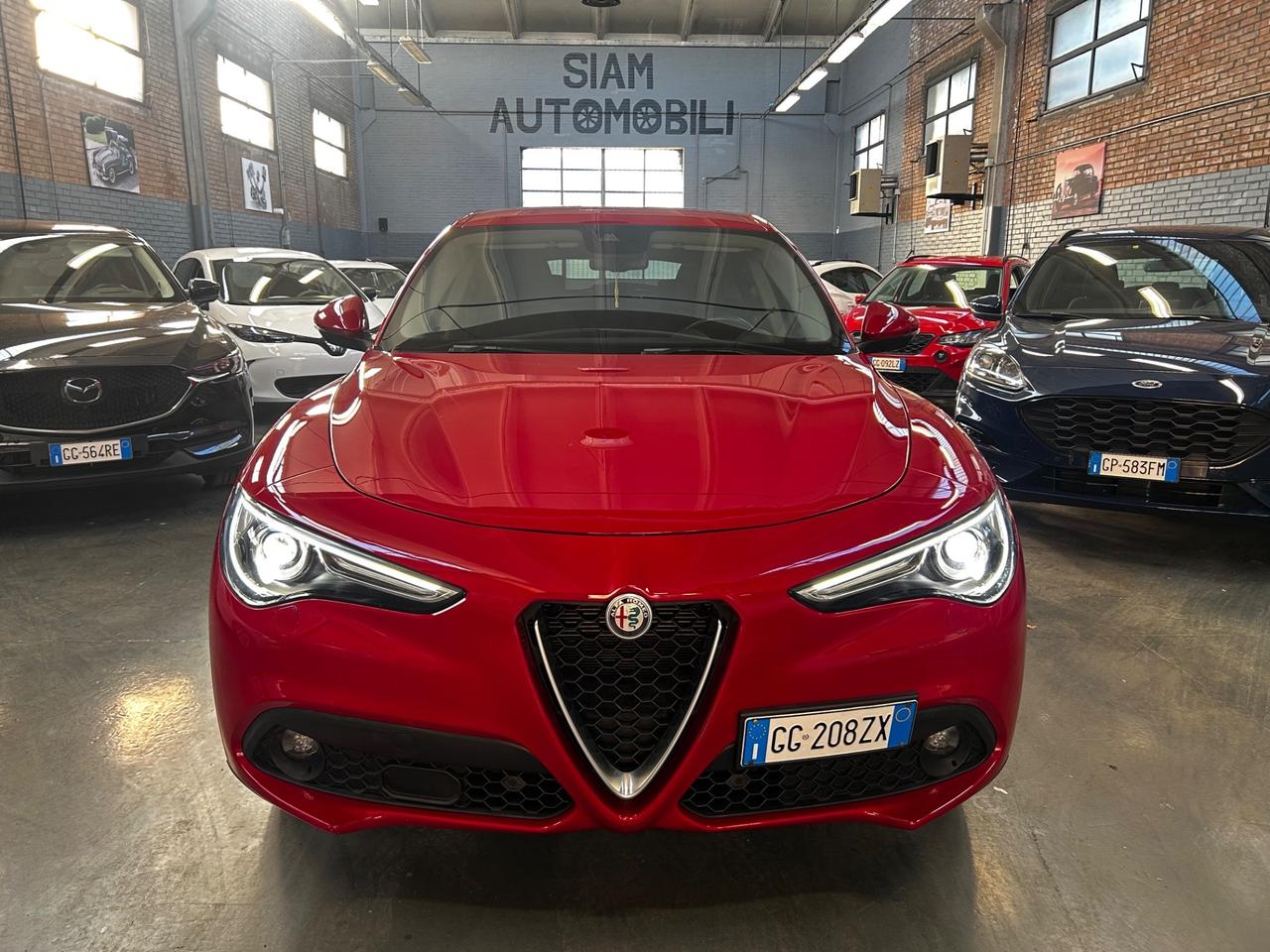 Alfa Romeo Stelvio 2.2 Turbodiesel 160 CV AT8 RWD Business