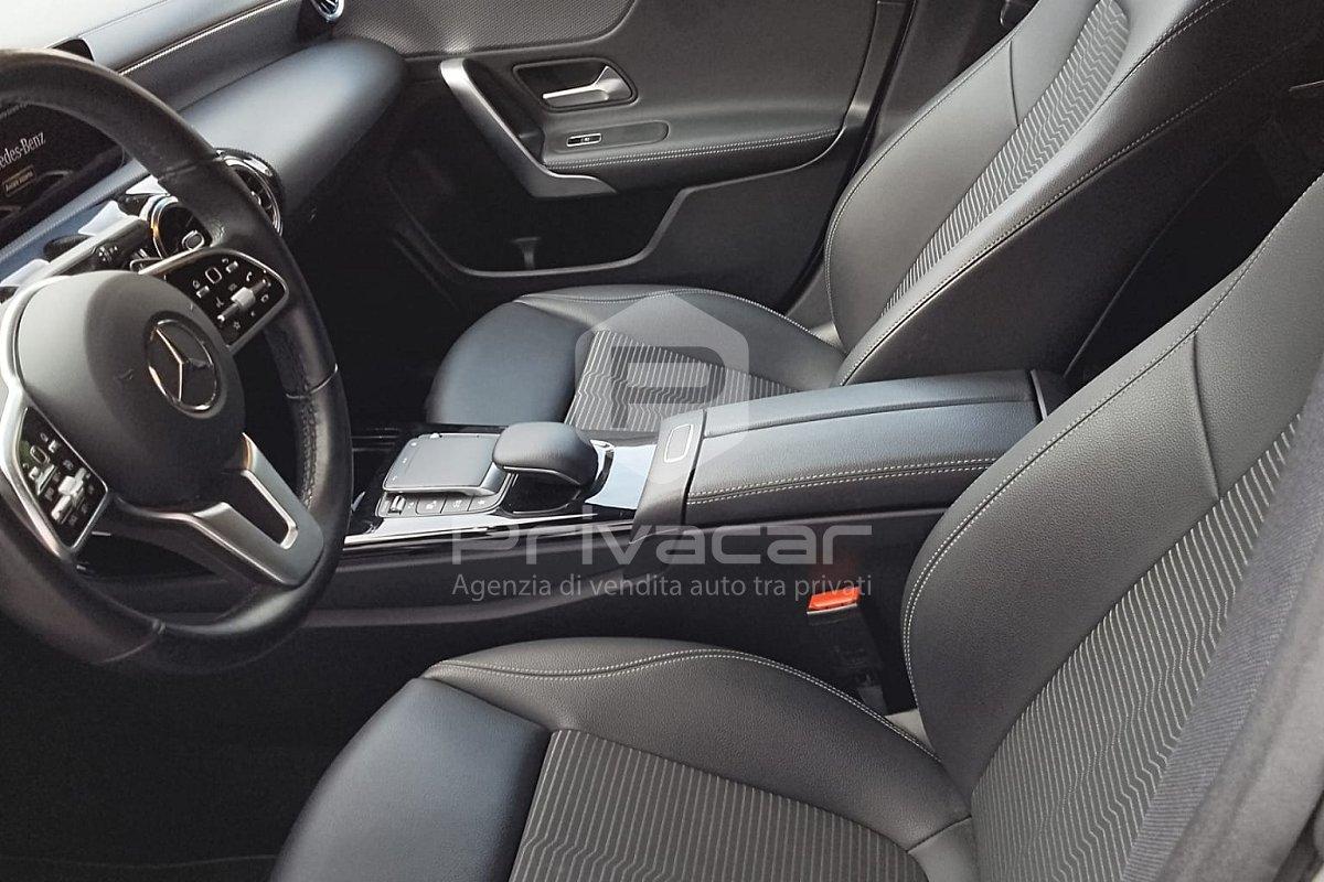 MERCEDES CLA 180 d Automatic Business