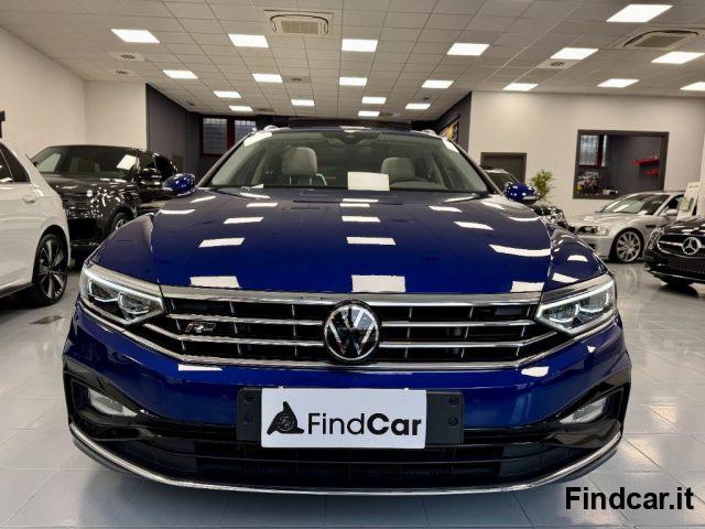 VOLKSWAGEN Passat Variant 2.0 TDI EVO DSG R-Line "Full Optional"