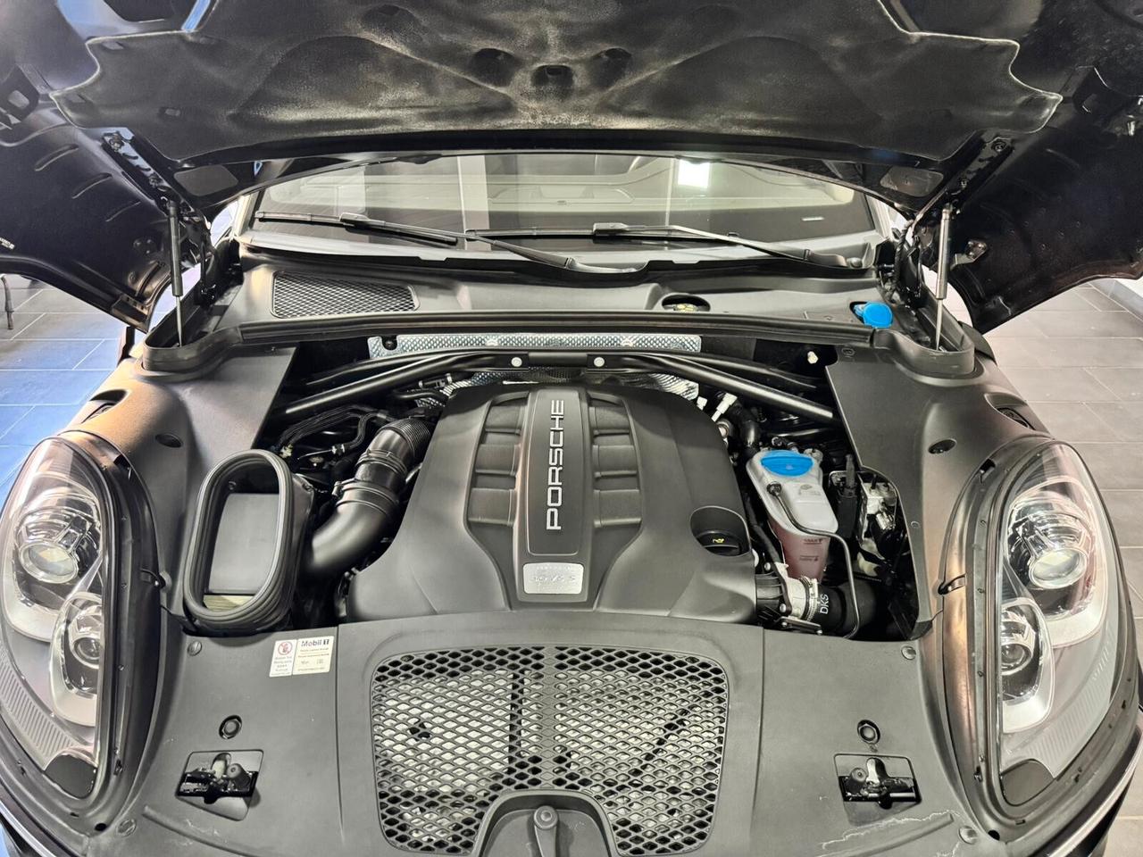 Porsche Macan 3.0 S Diesel Auto Molto bella Pari al nuovo