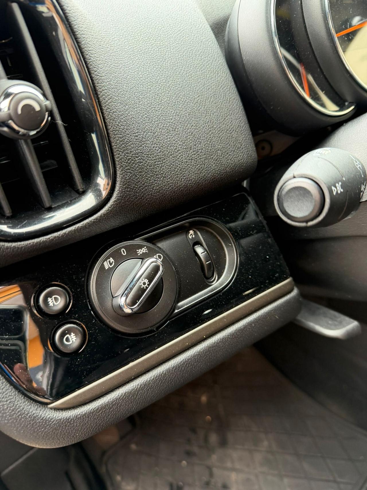 Mini One D Countryman 1.5 Hype