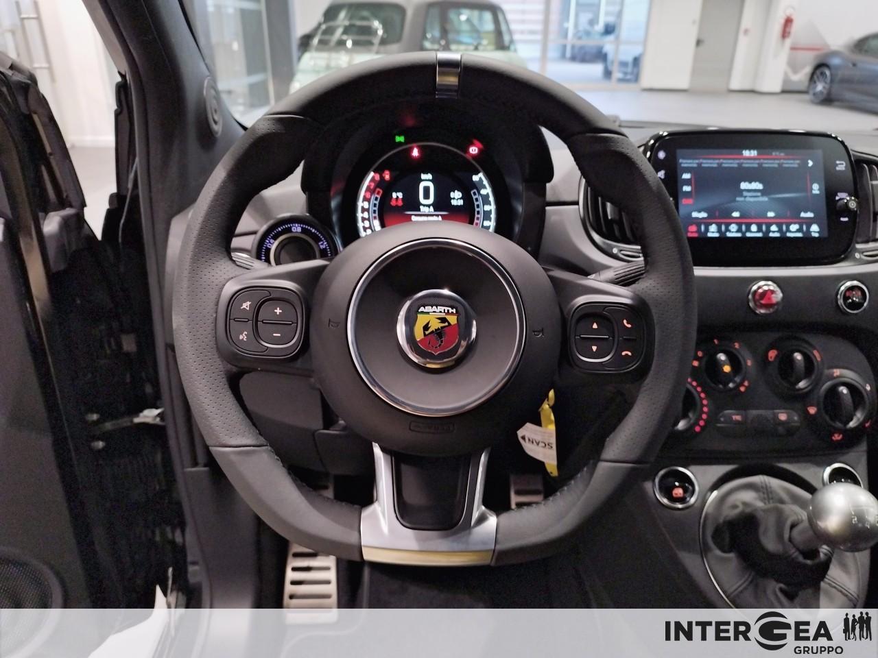 ABARTH 595C 1.4 t-jet 165cv