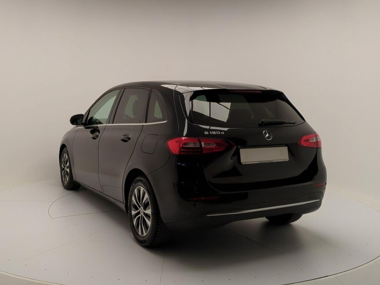 Mercedes-benz B 180 d Automatic Business Extra