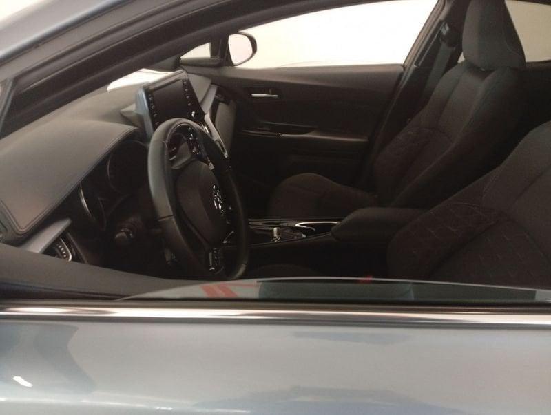 Toyota C-HR C-HR 1.8 Hybrid E-CVT Trend