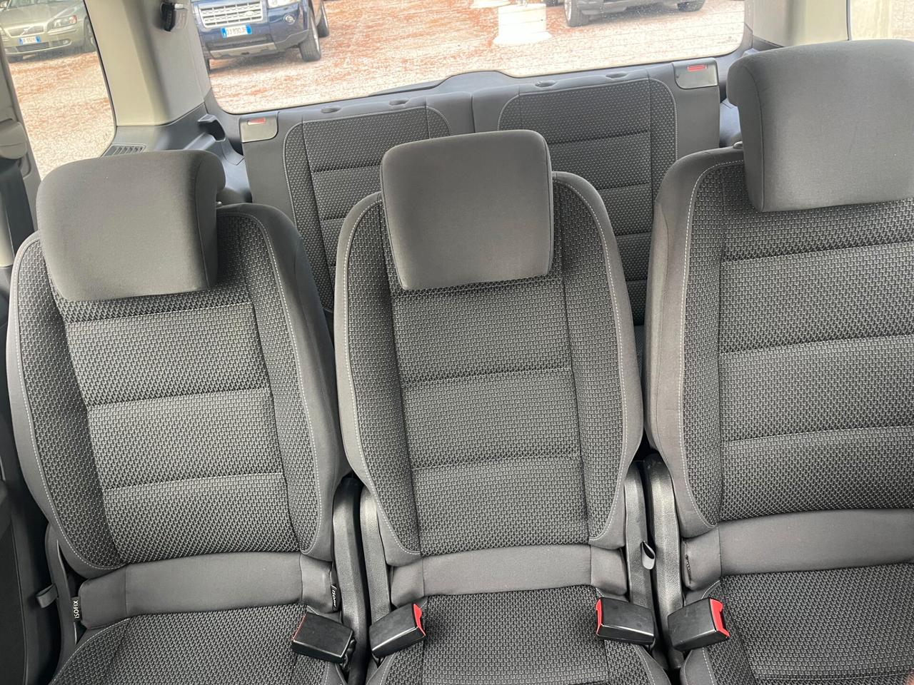 Volkswagen Touran 1.6 TDI Comfortline