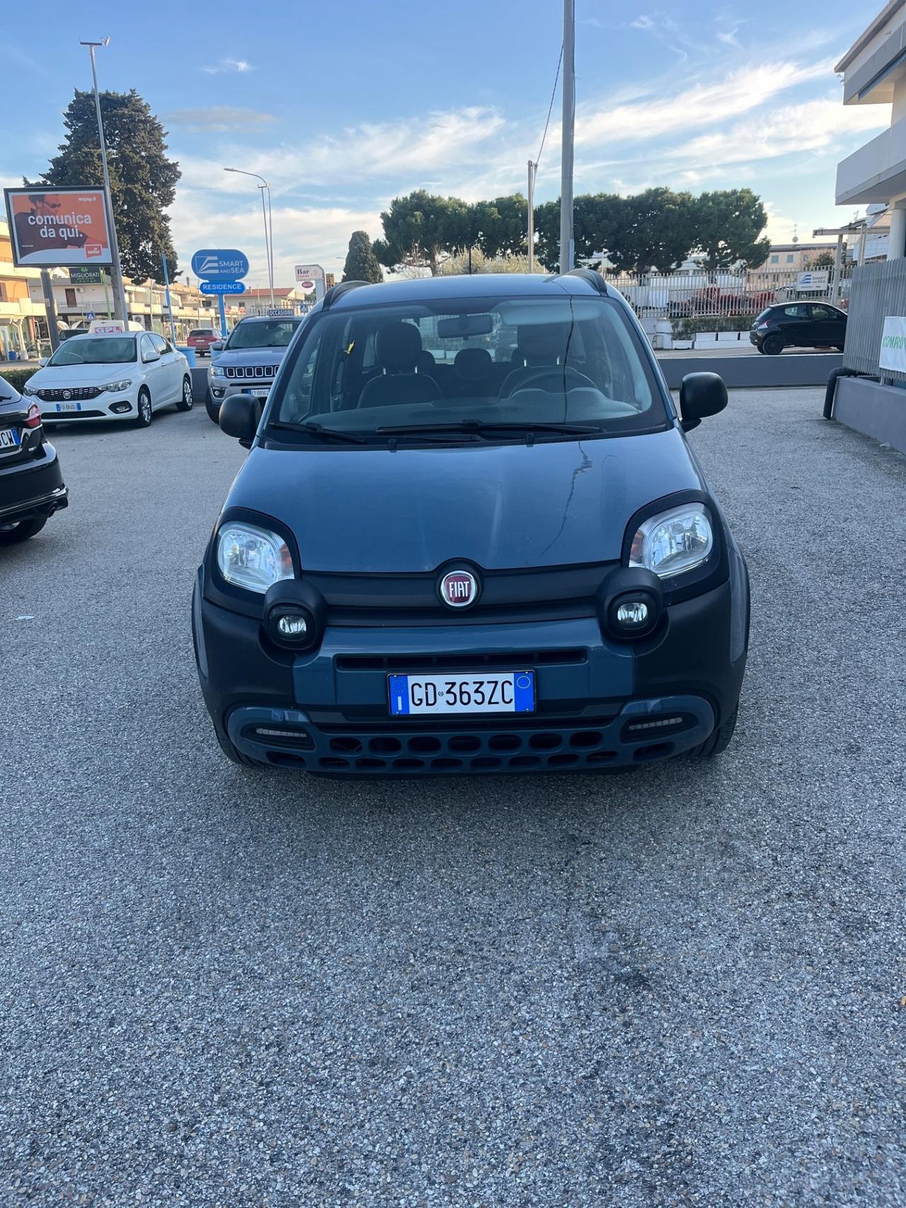 Fiat Panda Cross 1.0 FireFly S&S Hybrid