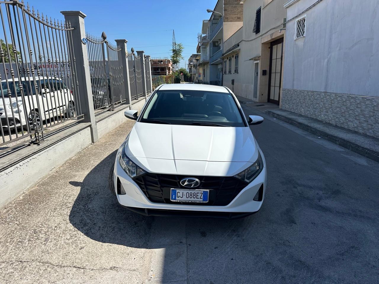 Hyundai i20 1.2 MPI MT Connectline 2022