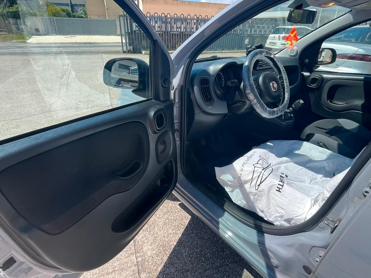 Fiat Panda 1.0 FireFly S&S Hybrid Easy UNICO PROPRIETARIO/TAGLIANDI CASA MADRE
