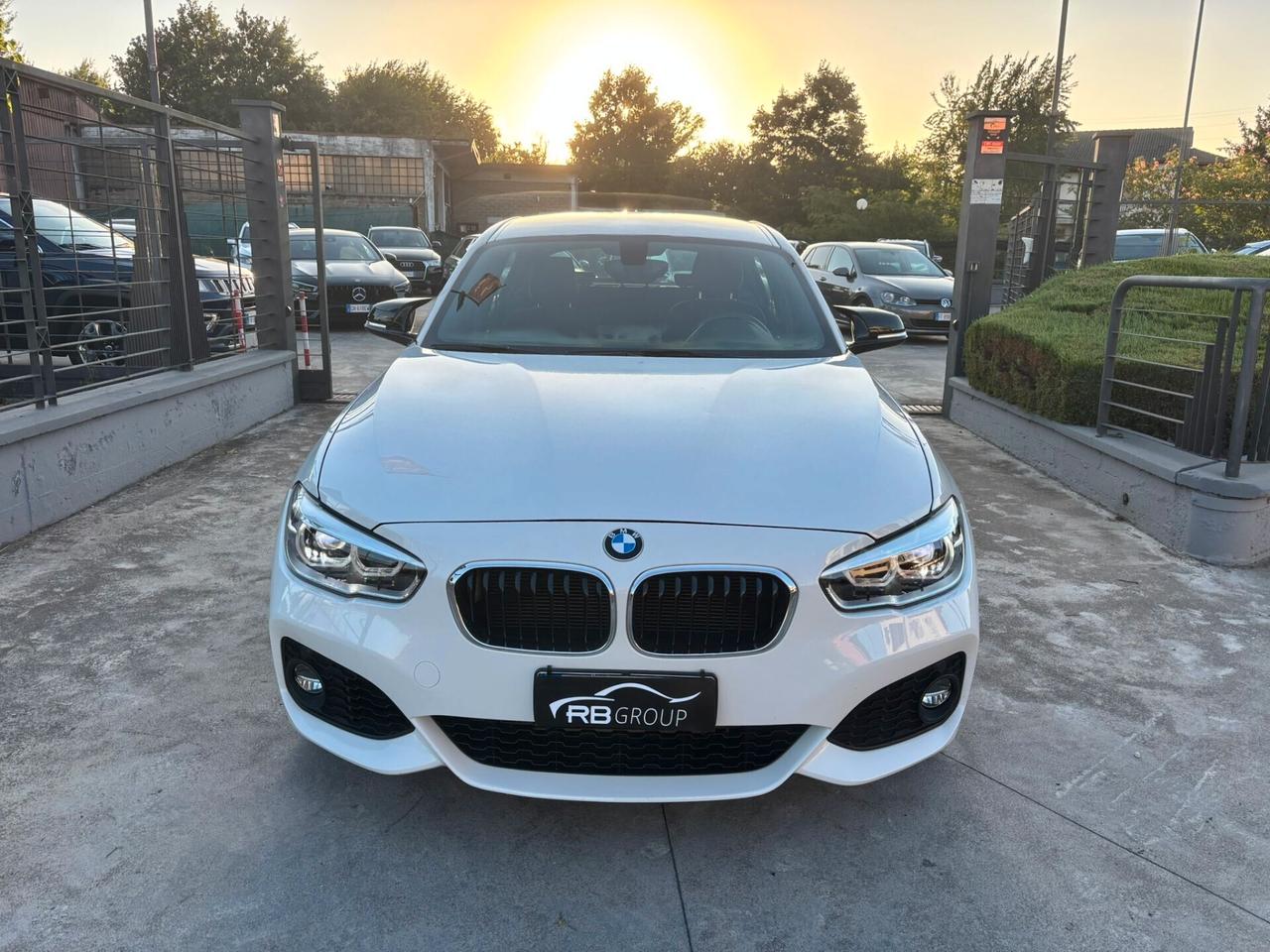 Bmw 118 118d 5p. Msport