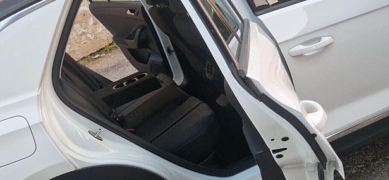 Volkswagen T-Roc 1.6 Tdi 116Cv Manuale Style-2020