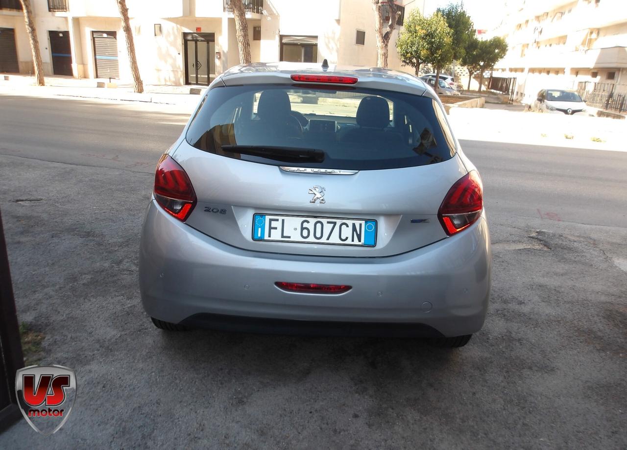 PEUGEOT 208 1.2 BENZ-KM 80.000-2017