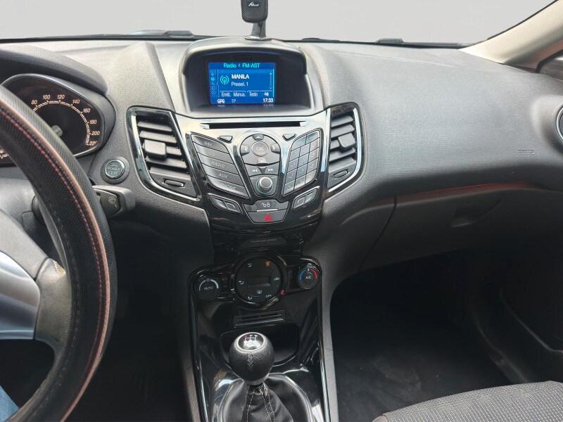 FORD Fiesta 6ª serie Fiesta 1.5 TDCi 75CV 3 po...