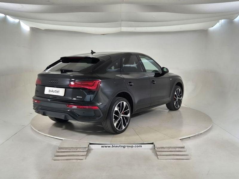 Audi Q5 I 2021 Sportback Sportback 40 2.0 tdi mhev 12V Identity Black qu