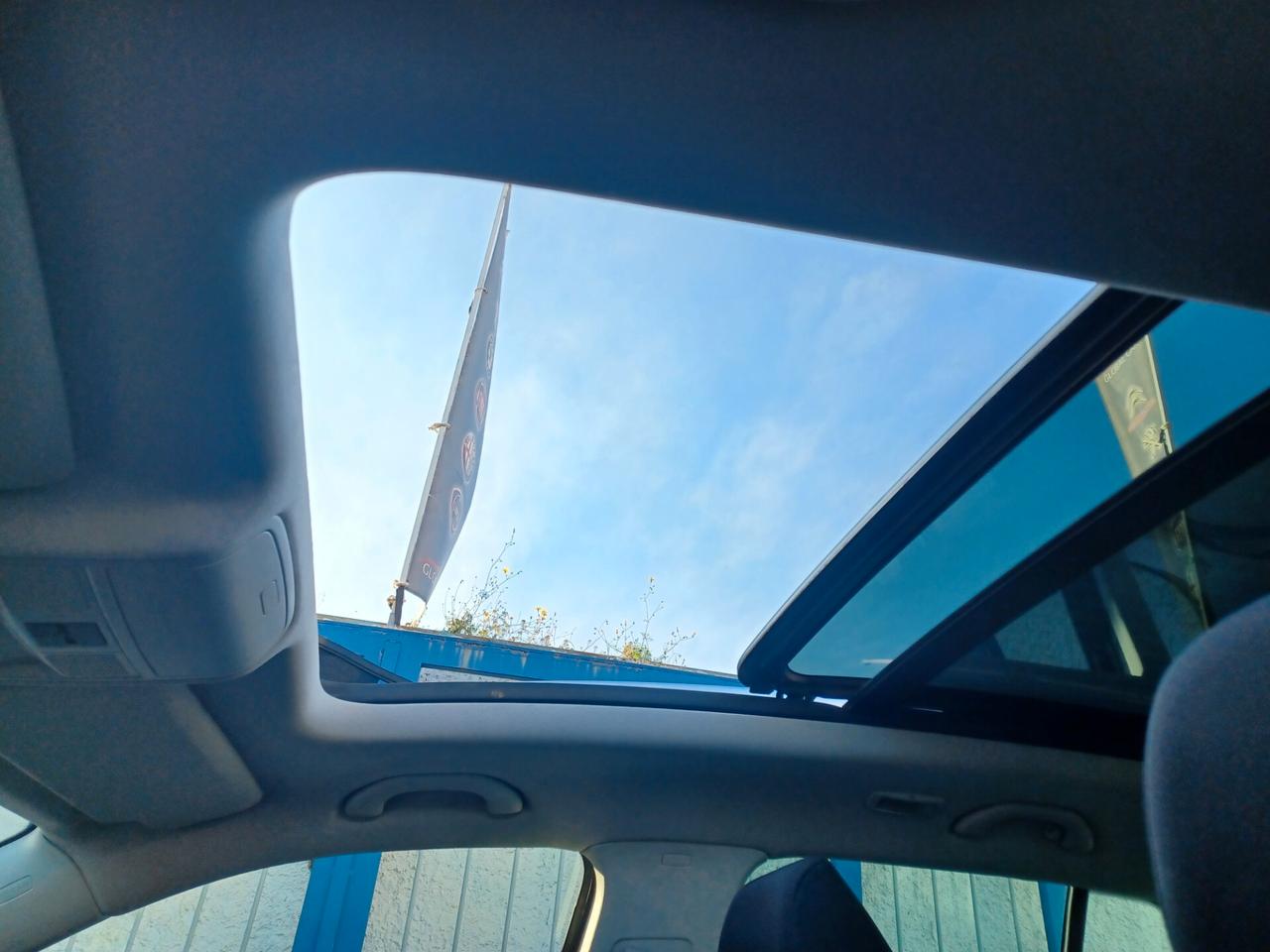 Volkswagen Tiguan 2.0 TDI 140 CV Sport & Style BlueMotion Technology