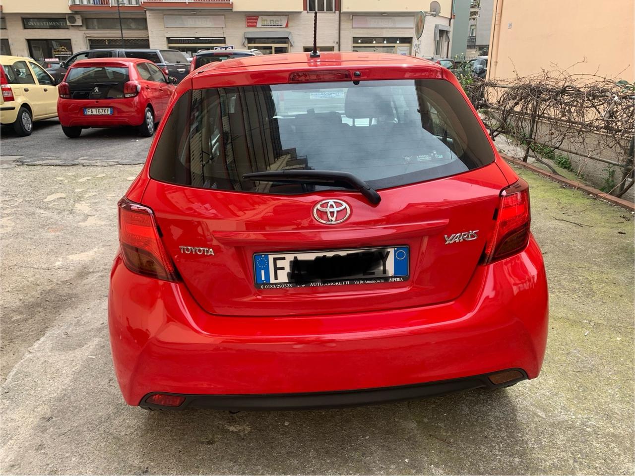 Toyota Yaris 1.0 5 porte 10/2015 km 86000