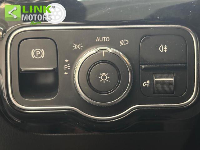 MERCEDES-BENZ A 180 d Automatic Business