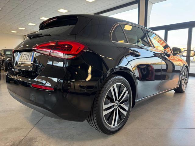 MERCEDES-BENZ A 180 d Automatic Business Extra