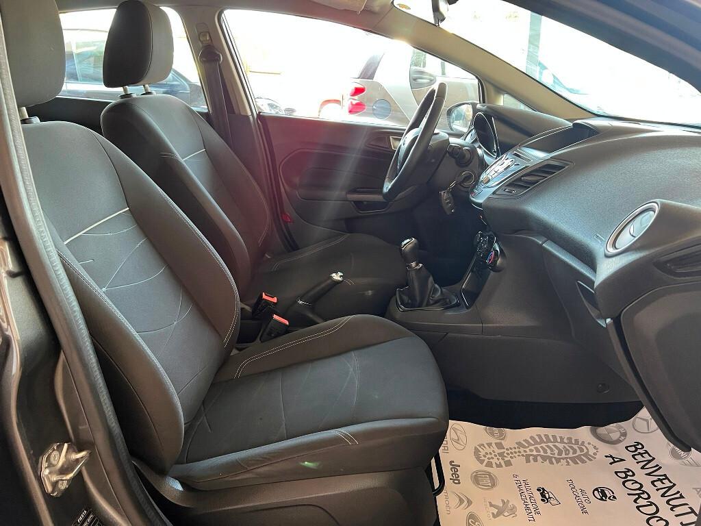 Ford Fiesta Titanium 5p 1.2 82 CV - Euro6B - Full Optional
